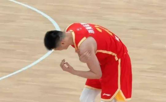 No！胡金秋最新伤情报告！这可是中国男篮第一核心