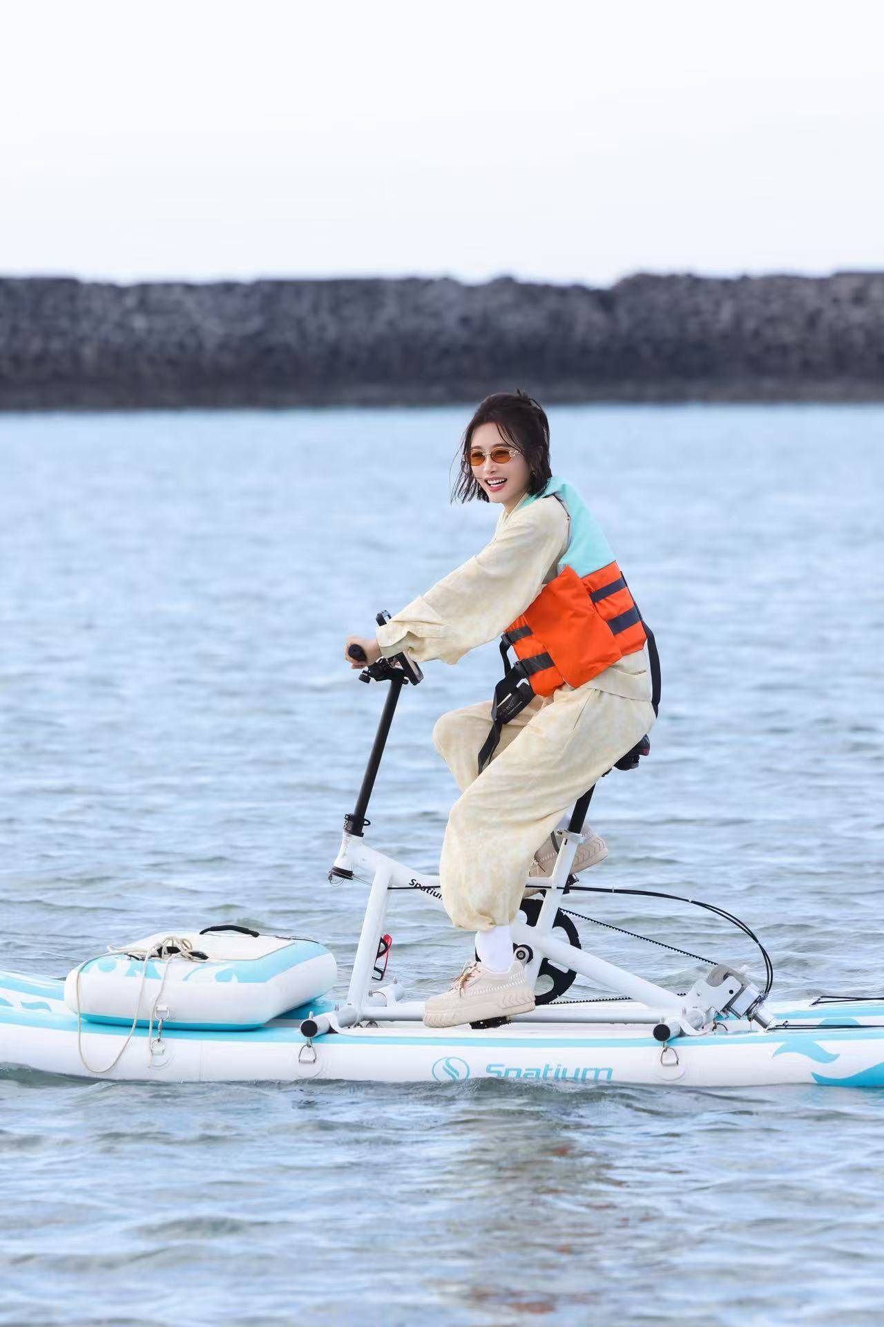 原创
            王传君武大靖空降！《亲爱的客栈》“三傻”合体，王鹤棣秒变团宠封面图