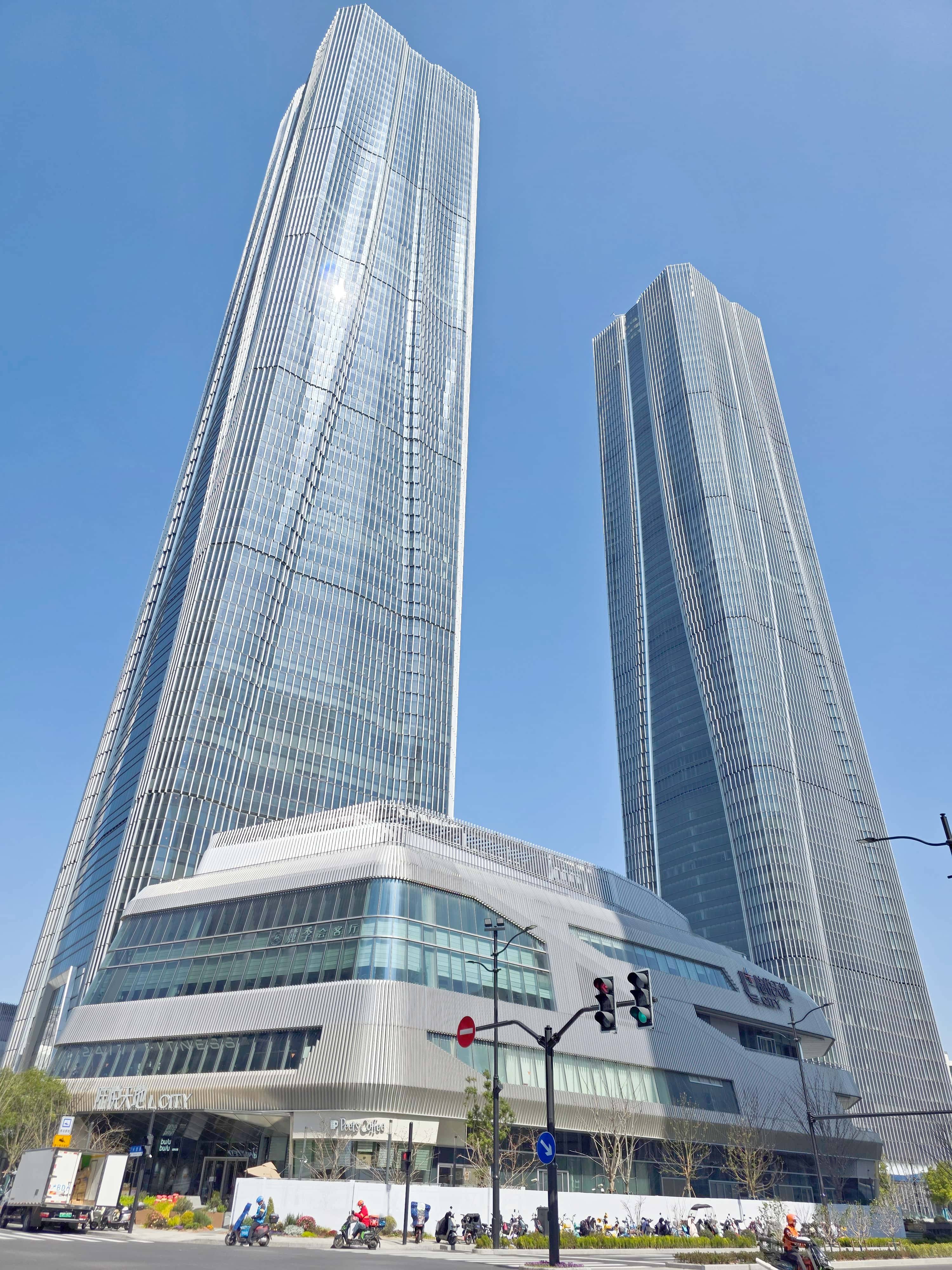 陆家嘴集团·张江科学之门
