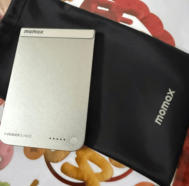 苹果手机充电宝什么牌子最好？最适合苹果手机的充电宝推荐，超薄充电又快