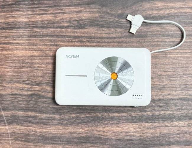 苹果手机充电宝什么牌子最好？最适合苹果手机的充电宝推荐，超薄充电又快