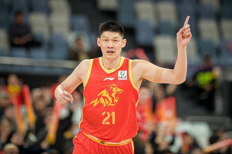 广厦包揽！胡金秋与塔克当选CBA月度最有价值球员