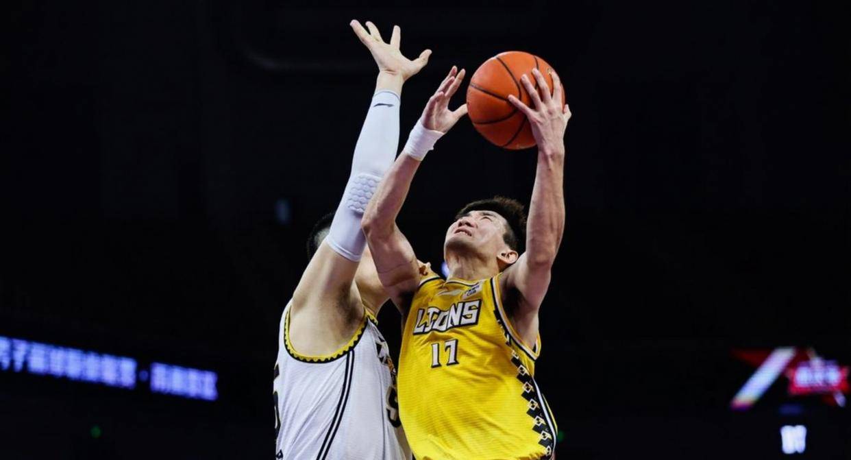 辽宁内线告急签第8外援！德甲篮板王勒迪能否拯救三冠王？