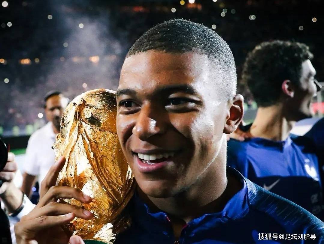 姆巴佩是“毒瘤”？学不到C罗半点拼劲！皇马引进他是否大错特错