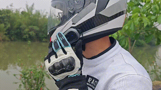 张雪500RR车主实测，Reso Pilot Lite耳机，对讲终于不掉链子了！