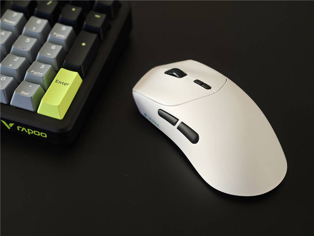 雷柏VT7 Ultra星闪版：双8K+5G同源抗干扰+215小时续航，打造全新电竞体验