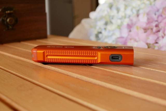 菲尼克斯E06R PRO RG手电：高性能三光源双控，探索光的无限可能