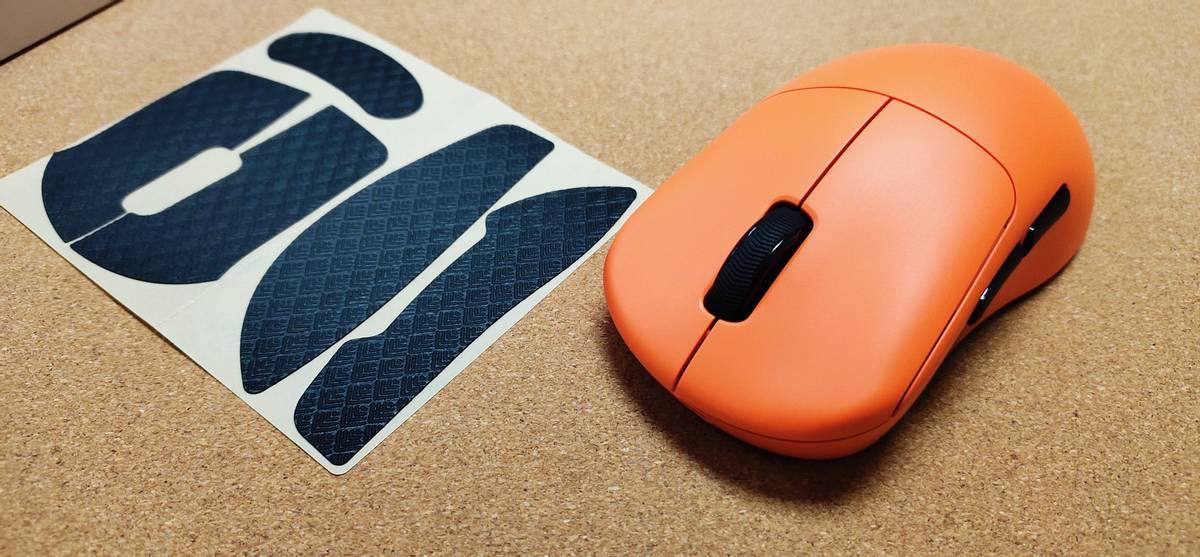 雷柏VT3s焰影橙电竞属性拉满,视觉与手感双重暴击,要不要这么猛