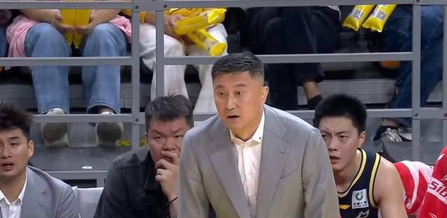 央视直播！今晚7点半，广东德比G2，杜锋承受压力，徐昕渴望反击