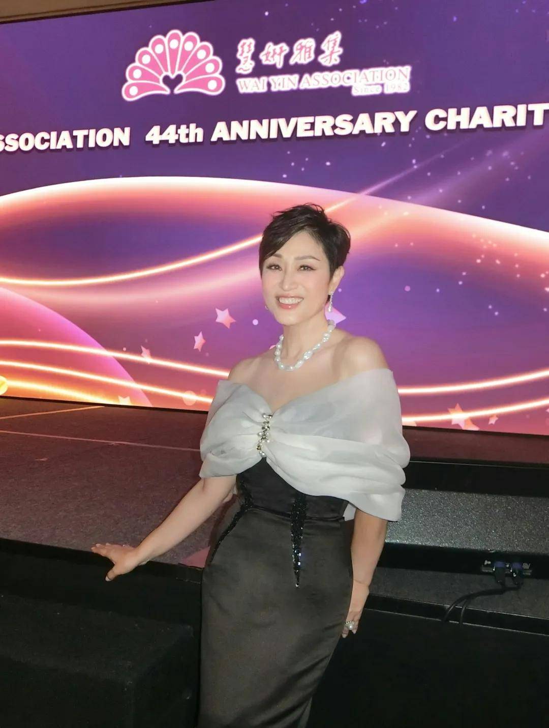 陳法蓉近60歲仍保養得好好。（ig@monicachanfy）