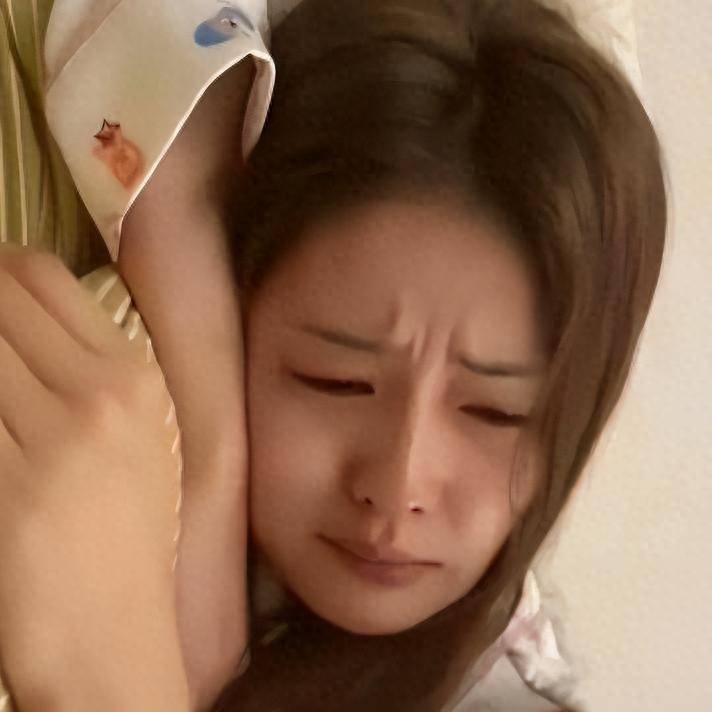 原创            墙倒众人推！白鹿行为引争议，陈赫直播被追问