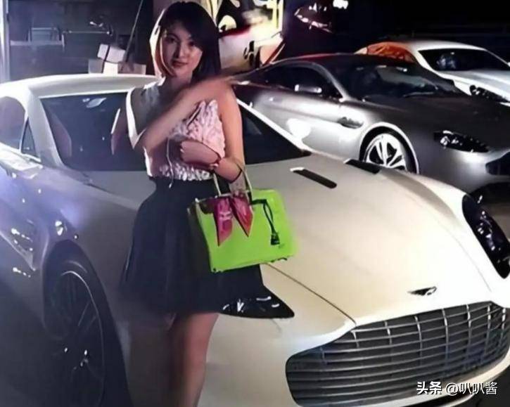 郭美美 微博 炫富_郭美美假慈善骗钱事件_郭美美炫富事件