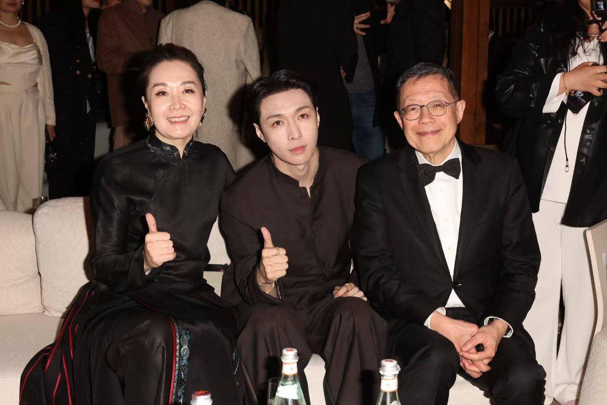 戛纳中国之夜：张艺兴等明星出席，共话电影与文化担当
