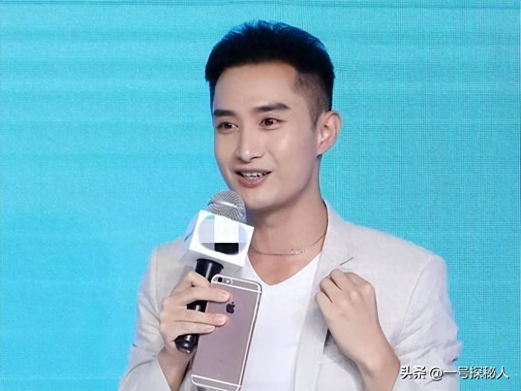 原创            他是上海著名主持，40 多岁仍未婚，离掉铁饭碗创业，非常愧对父母
