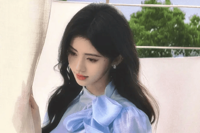 鞠婧祎新增一起名誉维权案 法院已向黑粉送达开庭传票