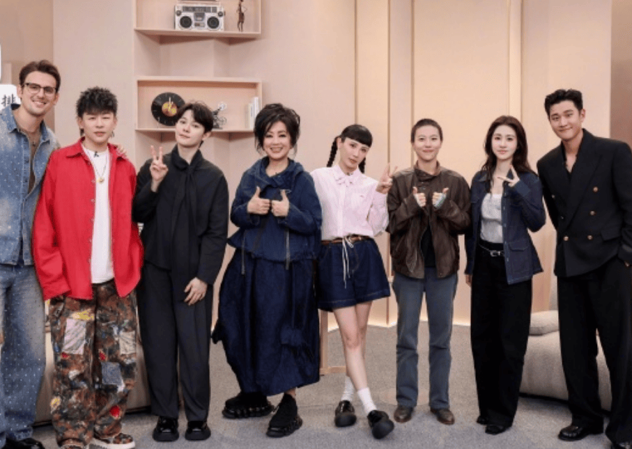 《歌手》制片人张丹阳详解选曲争议：尊重歌手决定权，追求人歌合一