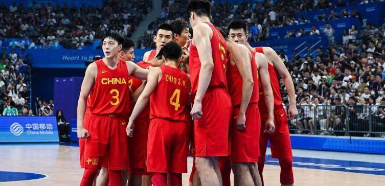 中国男篮官宣21人大名单，诞生4个不可思议，球迷认清三个事实