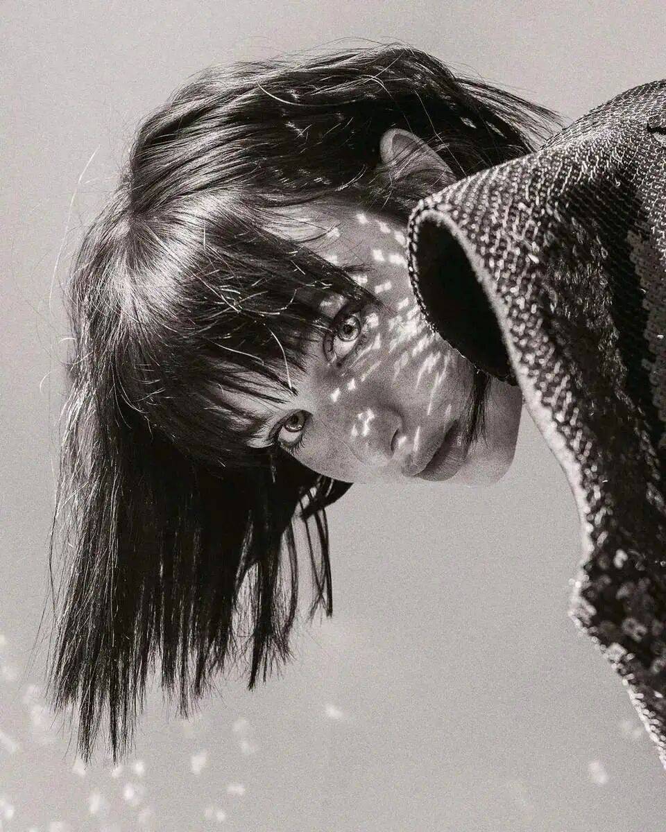 惊世美艳！Alessio Albi 镜头下的“妖精”写真，时尚圈都炸了！