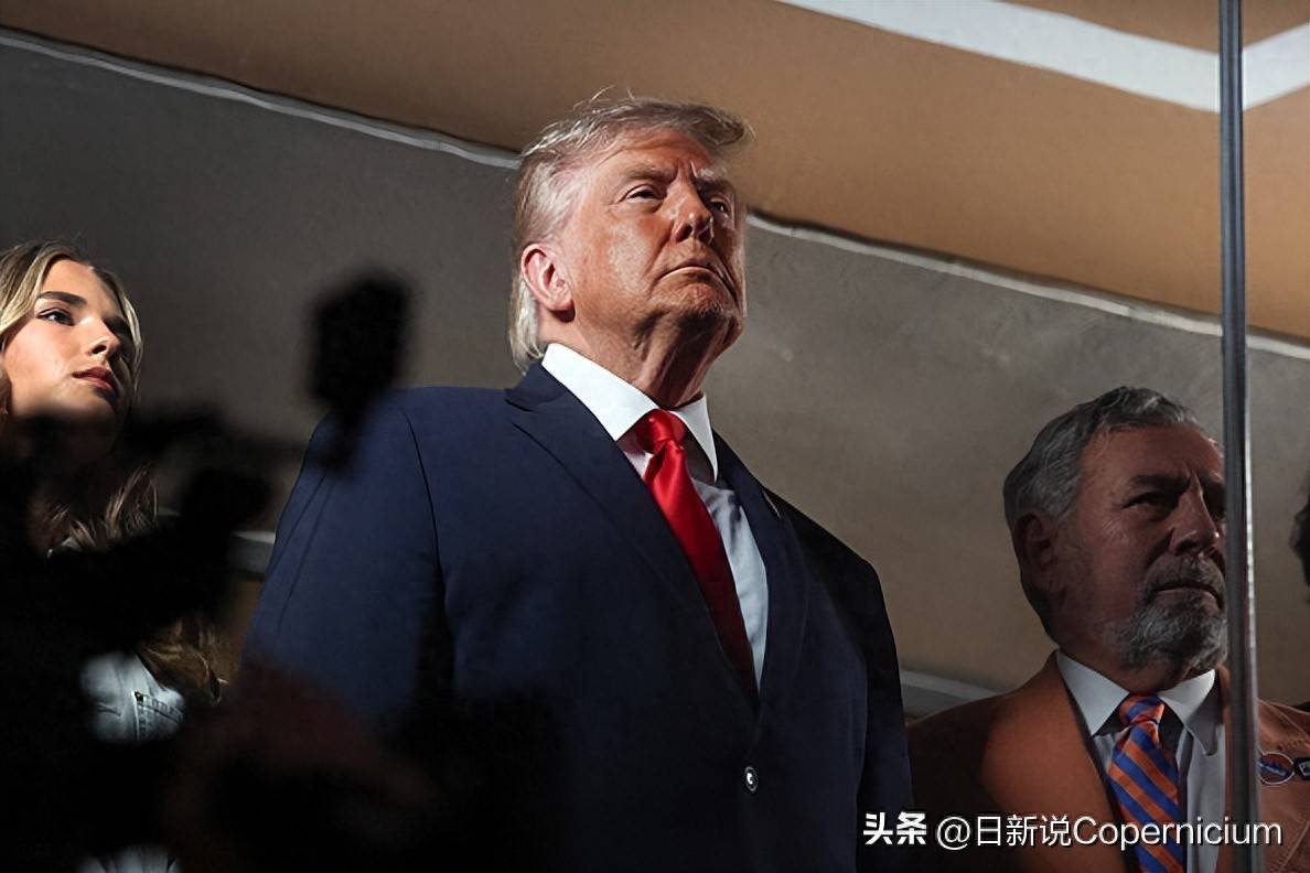 伊朗軍方宣稱關閉海峽、油輪遭攔截，霍爾木茲海峽航運面臨高度風險