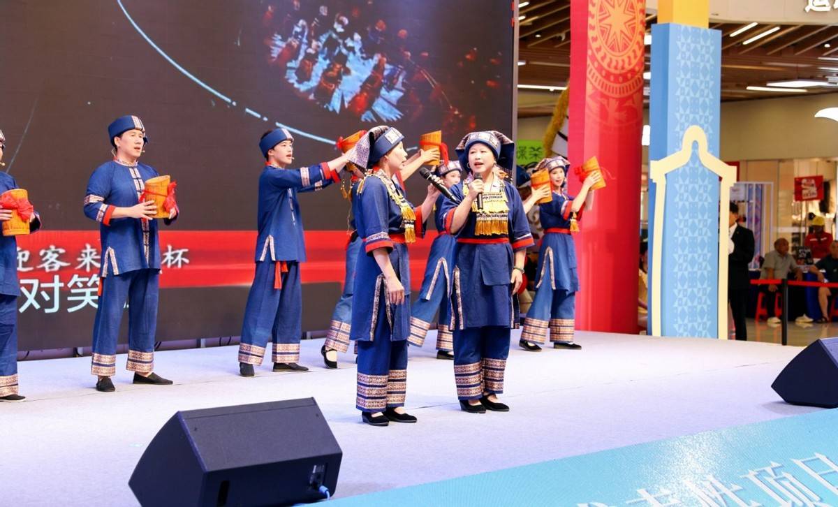 蝴蝶歌飞出海峡——共工新闻社副社长黄伟健专访瑶族蝴蝶歌国家级非遗传承人欧玉梅(图3)