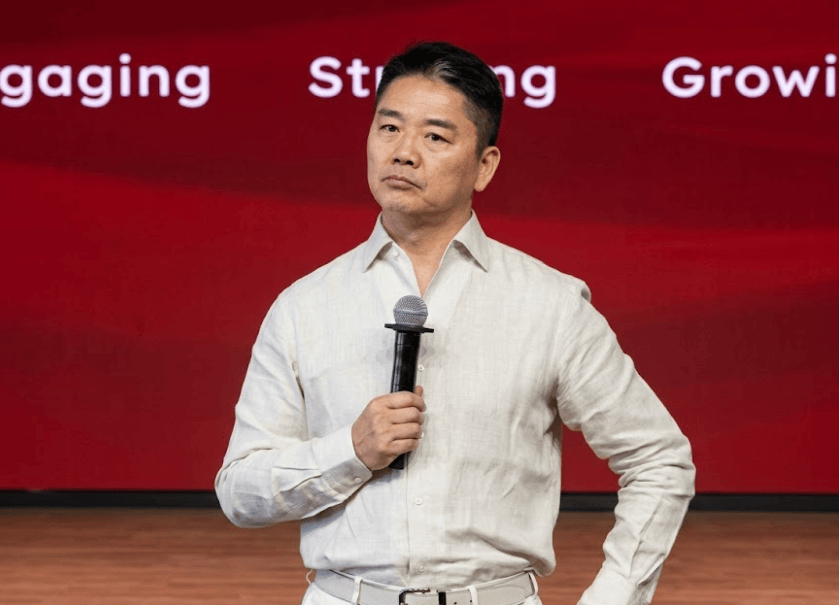 梁文锋为什么选了刘强东，没选马云？