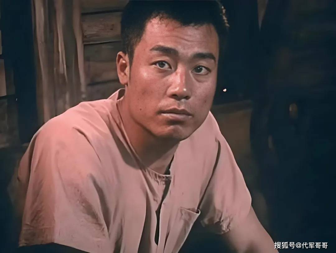 原创            78岁冯恩鹤近况曝光！曾为妻子“息影”12年，如今儿子成为他的骄傲