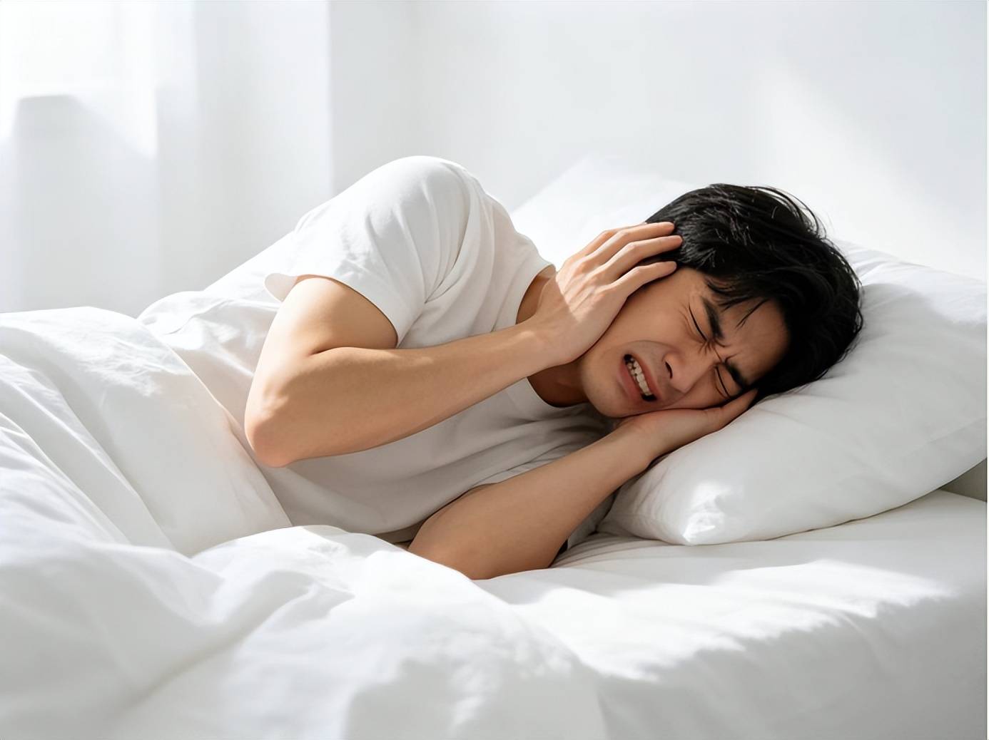 【妙技疗疾】耳朵总嗡嗡响？居家调理妙招，轻松改善耳鸣困扰
