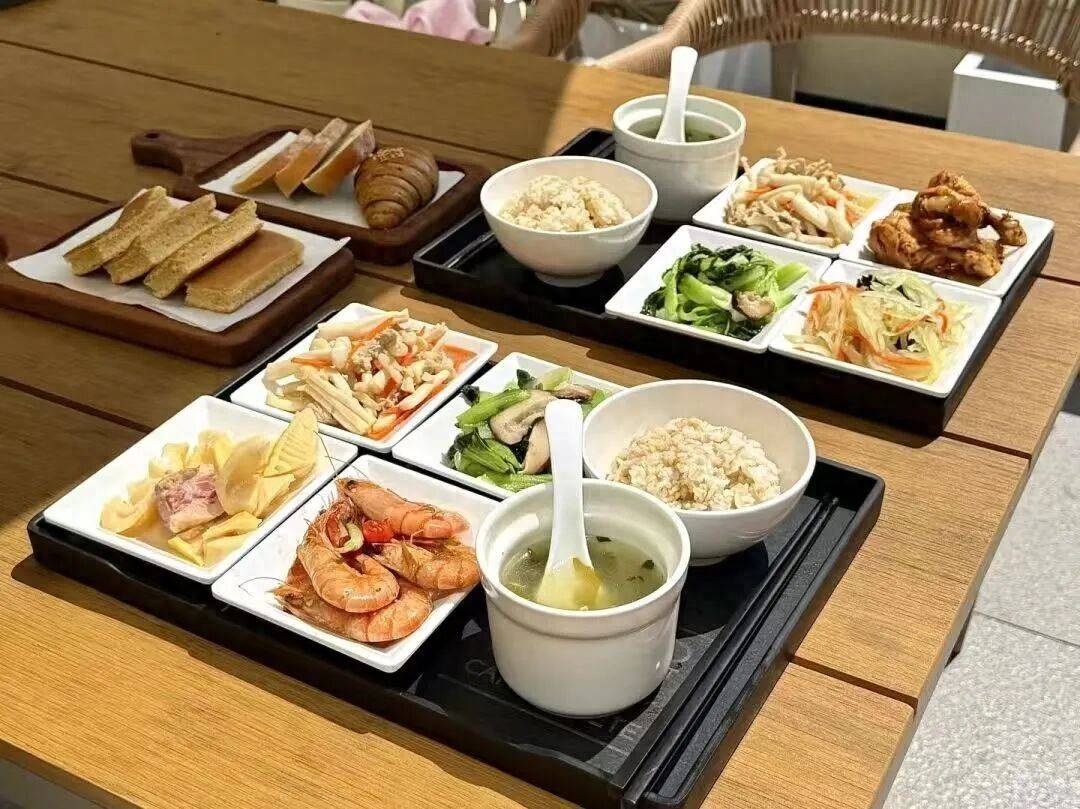 连吃2个月瘦了18斤，血糖明显下降！杭州“控糖食堂”火了，食谱请收好