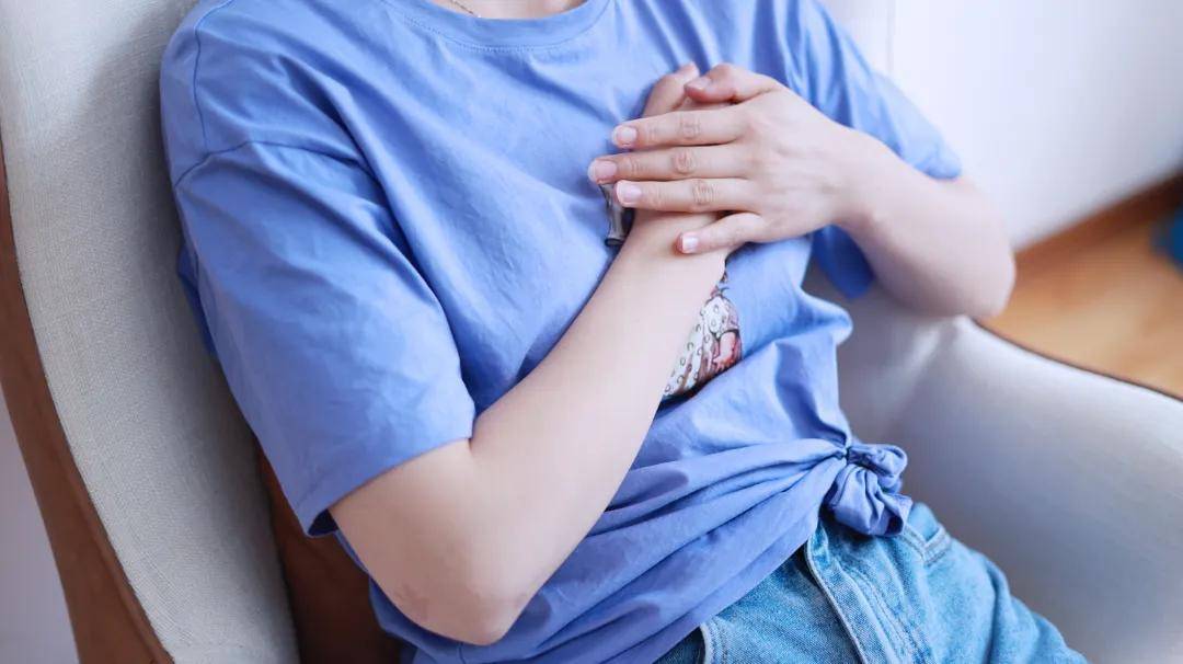 原创            胸口突然刺痛几秒，是怎么回事？这些真相和风险，你必须了解