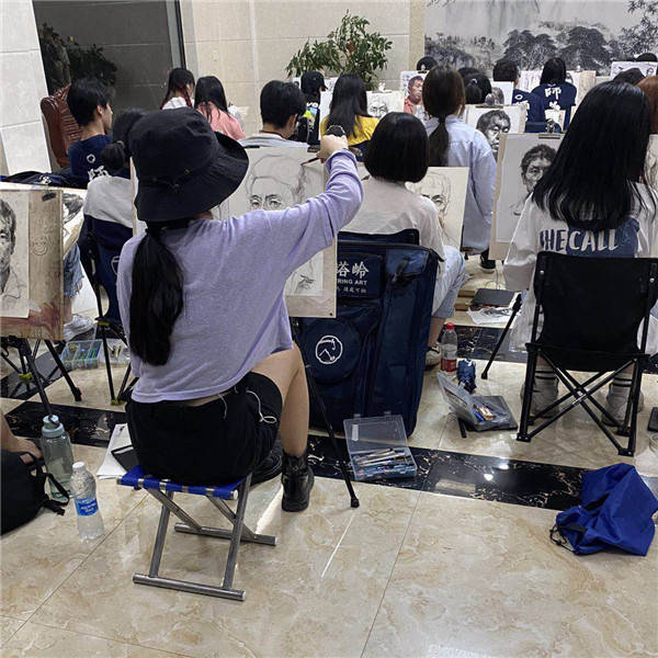 怎么筛选适配婺源油画写生的配套服务场地