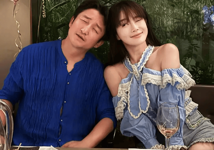 邹市明复盘创业血泪史：情怀至上忽视商业逻辑，2亿亏损背后的教训