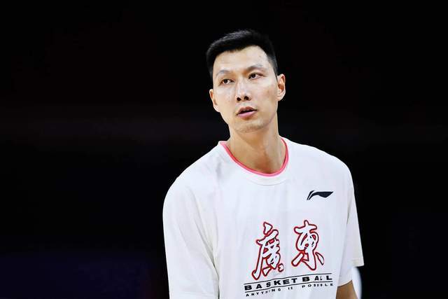 宏远早报！易建联回归职务曝光，徐杰锁定顶薪，胡明轩拒绝交易