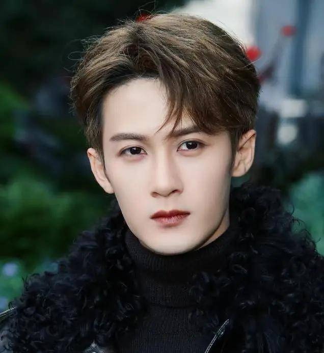 原创            从《猎罪图鉴》到《长相思》，“一夜爆红”的檀健次究竟凭什么？