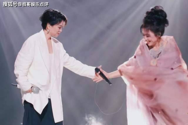 歌手总决赛世纪同台，齐豫毛阿敏演绎相思，双天后碰撞出岁月深情