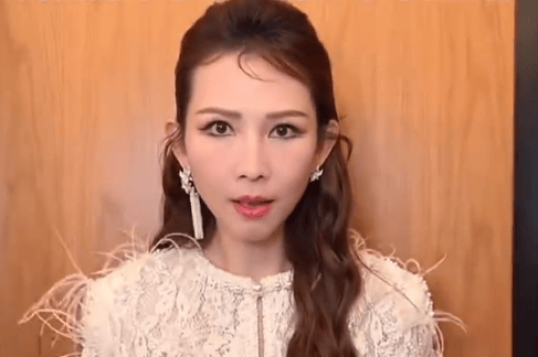 蔡少芬自曝强制性脊柱炎经历:曾痛到无法躺下,因怀孕意外痊愈