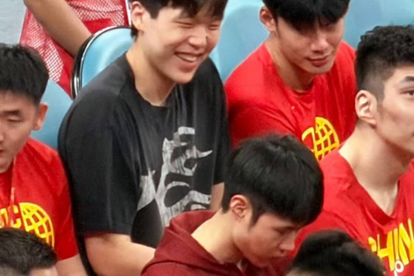 今晚中国男篮热身赛第三场比赛正式开启