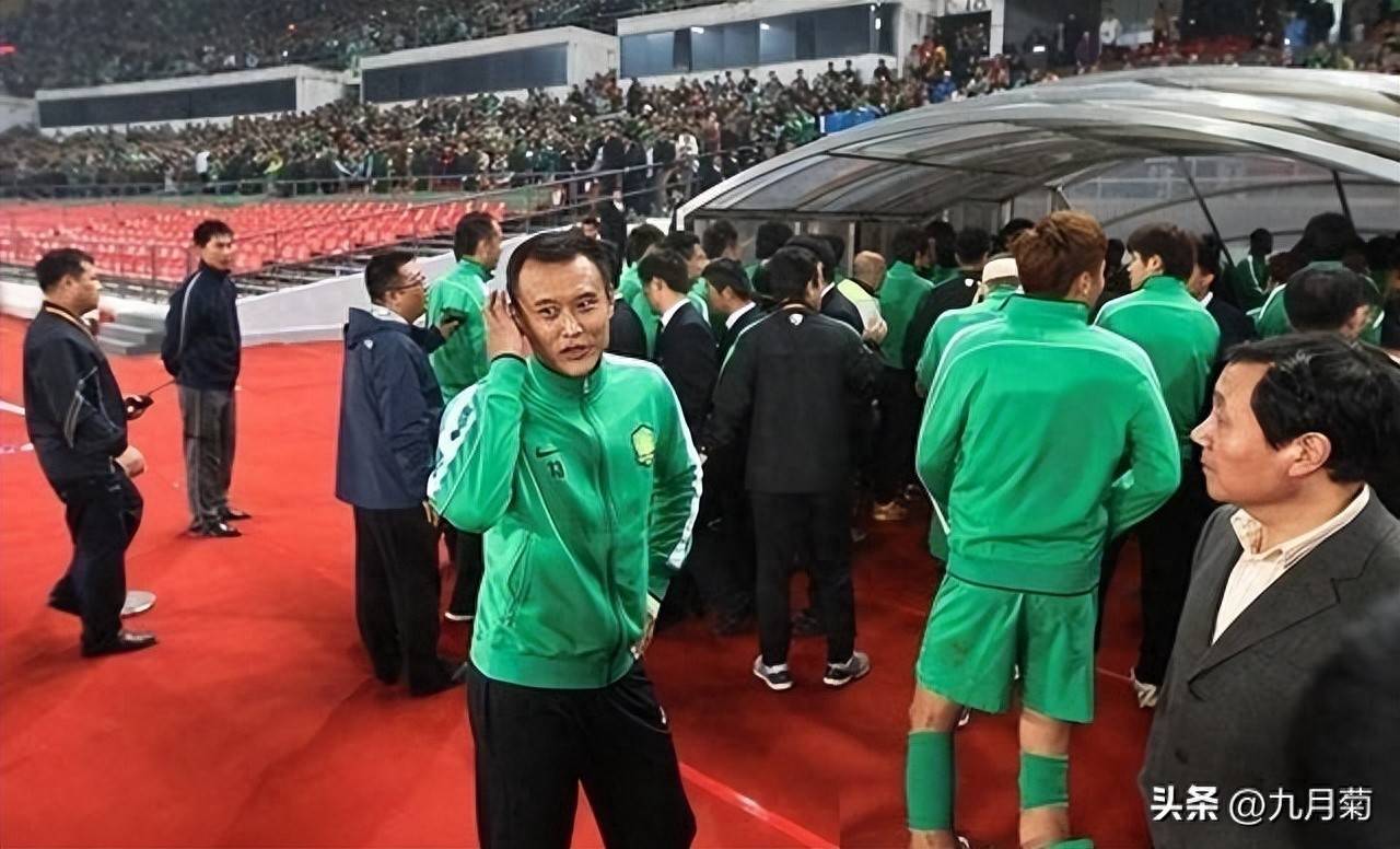 前国足徐云龙：退休9年生活幸福，和演员妻子拍戏 偶尔与队友打球