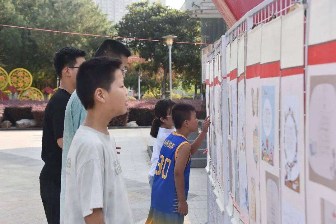 邓州市图书馆2026暑期儿童书法展圆满落幕