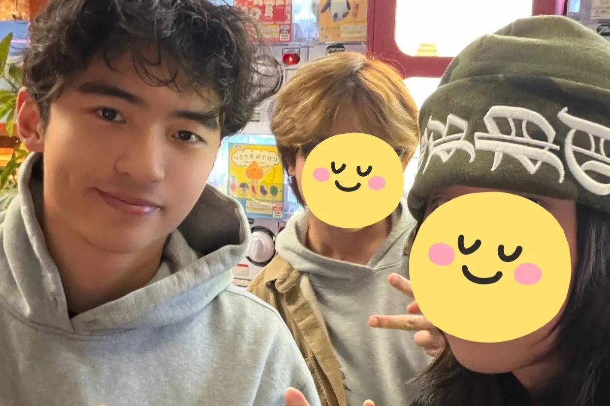 谢霆锋张柏芝之子Lucas悉尼现身!19岁卷发少年阳光帅气引关注