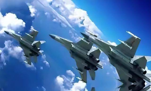 大陆反制日菲，遭台当局阻拦，两岸军机爆发对峙，台空军收到噩耗