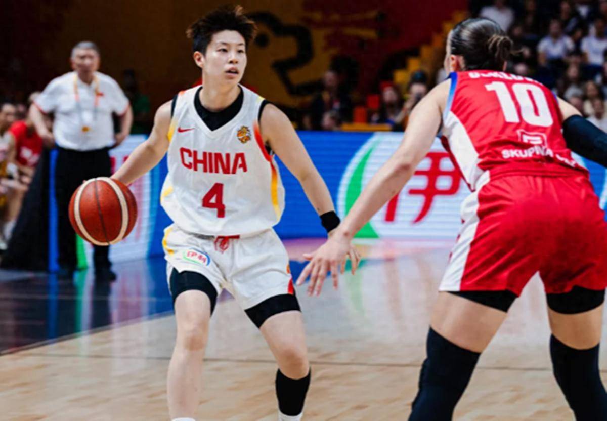 7中0、5失误！中国女篮新星两年没长进，宫鲁鸣别还培养她？