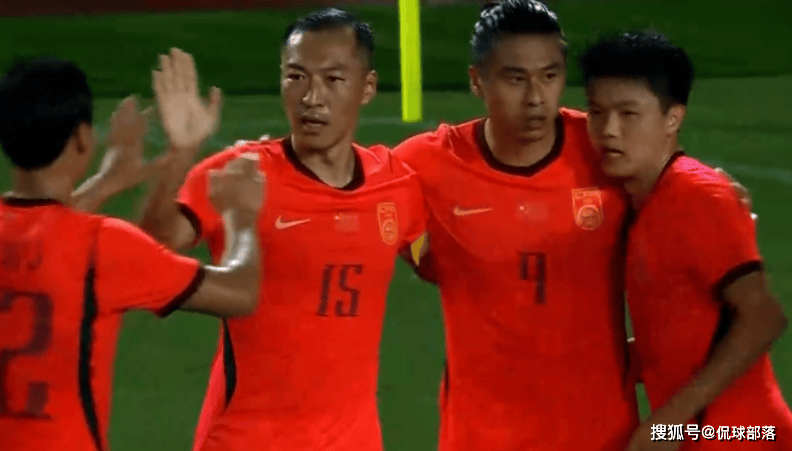 国足0-0伊朗！赛后迎来2个好消息和1个坏消息，最新出线形势有变