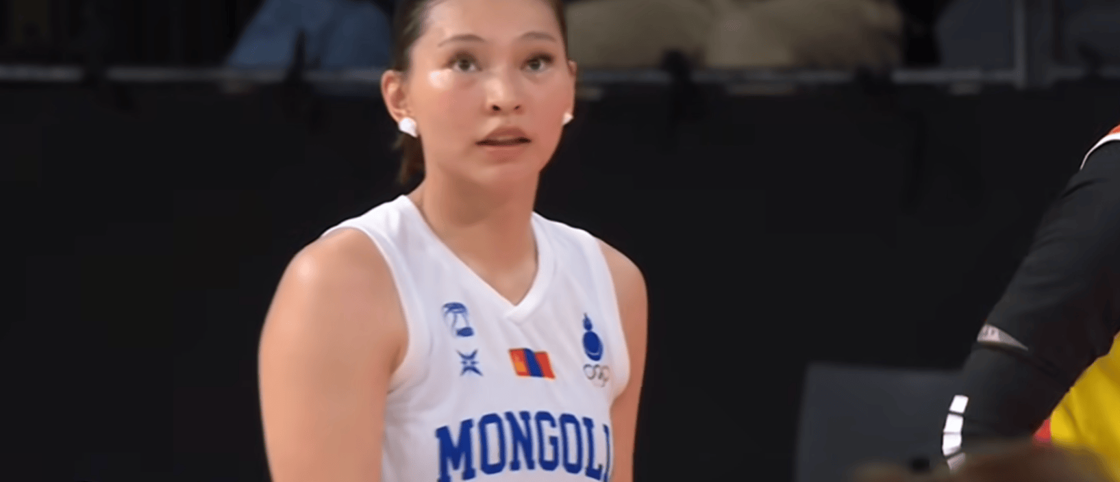 女篮