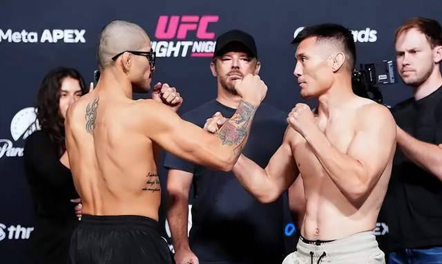 中国“草原骑士”再战UFC,鏖战至关重要!