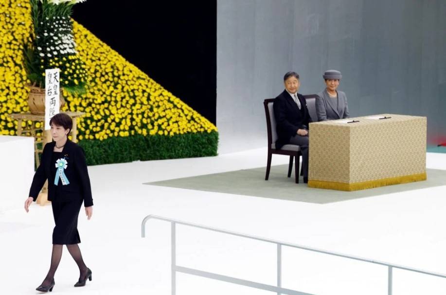 eb15df3d6d40427db5675b850034e98c_tplv-tt-origin-web_gif.jpeg