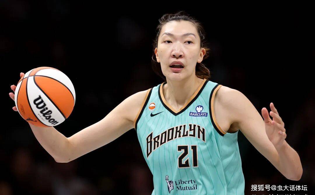 8分钟砍6分!WNBA韩旭替补奇兵价值尽显,中国女篮最缺这种高效轮换
