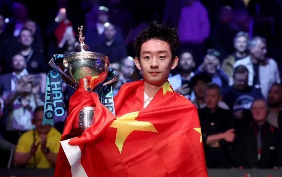 中国斯诺克大丰收！吴宜泽、斯佳辉与袁思俊强势挺进16强