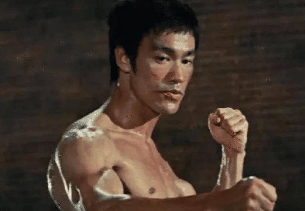 泰森：不是不尊重李小龙，若是没有拳击规则，我可以把他打死
