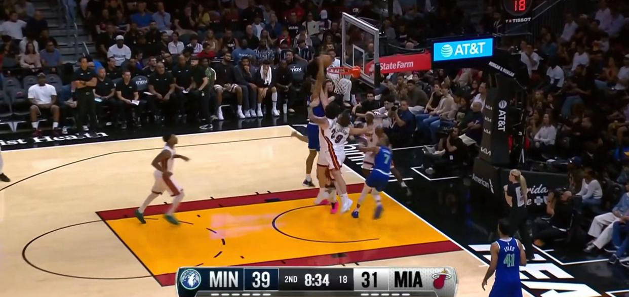 NBA季前赛：森林狼以125-124险胜热火