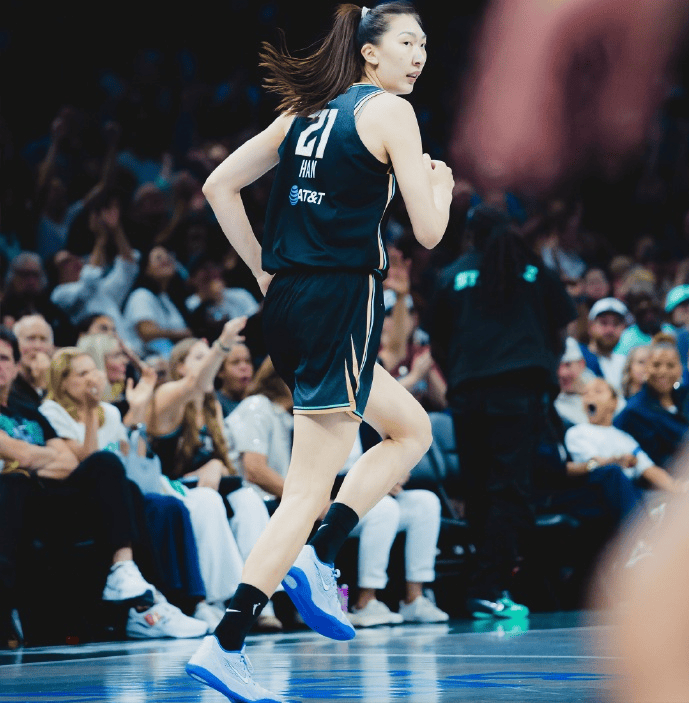 赛季收官！韩旭复盘 WNBA 赛季：感恩追梦之路，蓄力提升静待重返赛场